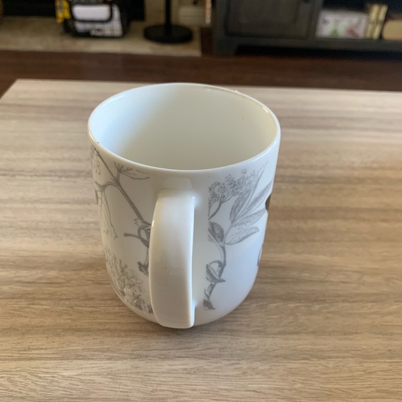 Harvest Green Studio Golden Queen Bee With Crown Coffee/Tea Mug/Cup Large 16 Oz - Picture 3 of 6